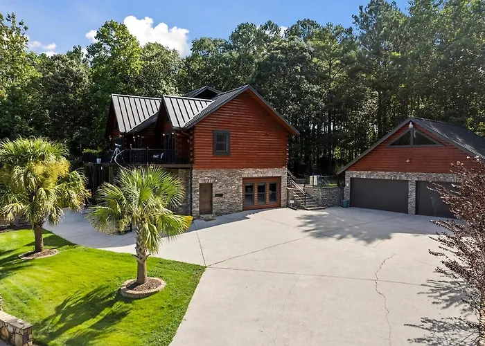Luxury 5Br Cabin Private Pool & Lake, Near Atlanta